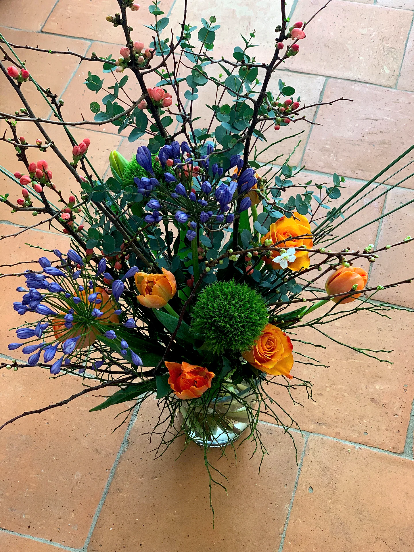 Handgebundener Strauss von Blumen am Lindenweg (Bild 4)