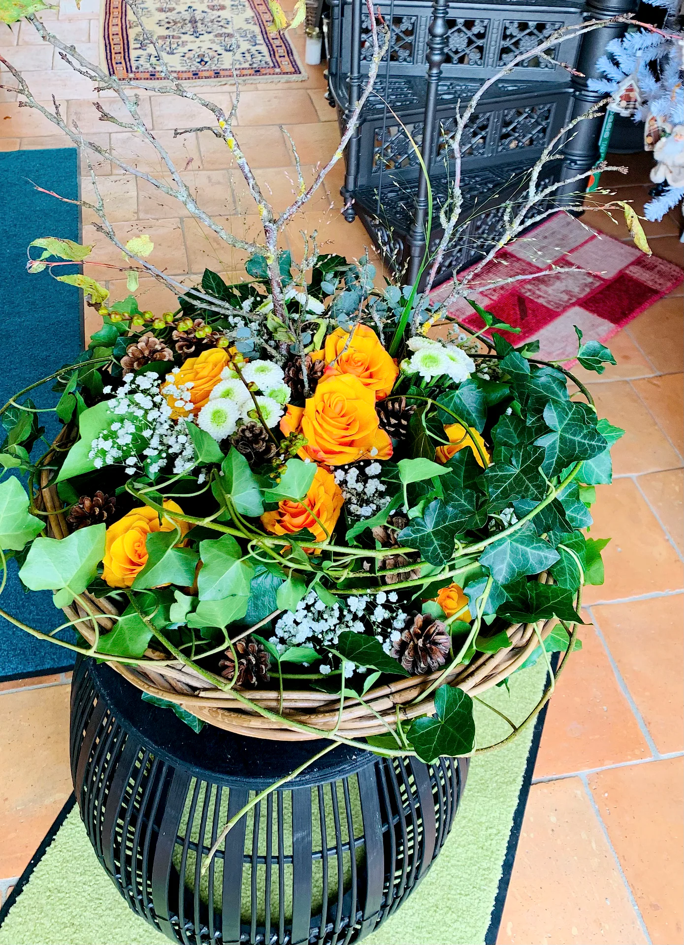 Handgebundener Strauss von Blumen am Lindenweg (Bild 5)